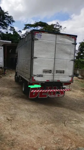 Vendo caminhão 709