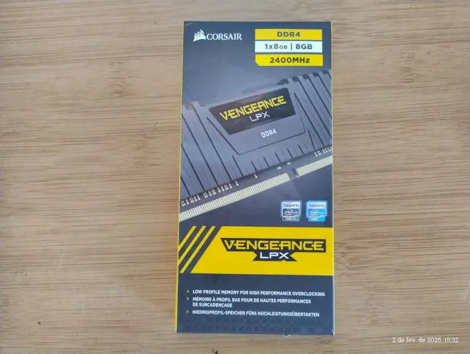 Memória ddr4 16gb 2400mhz corsair