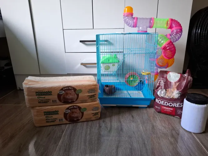 Gaiola de hamster + Forração + Granulado higiênico