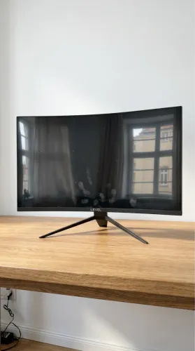 Monitor Gamer Curvo 27? 240Hz - Estado de Novo, Pouquíssimo Uso