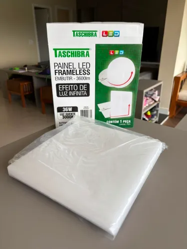 Plafón LED borda Infinita 36w de Embutir Taschibra
