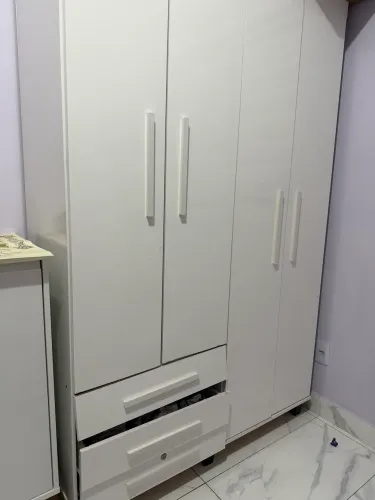 Guarda roupa infantil