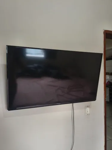 Tv Panasonic 43 polegadas poucos detalhes de uso, funcionando tudo