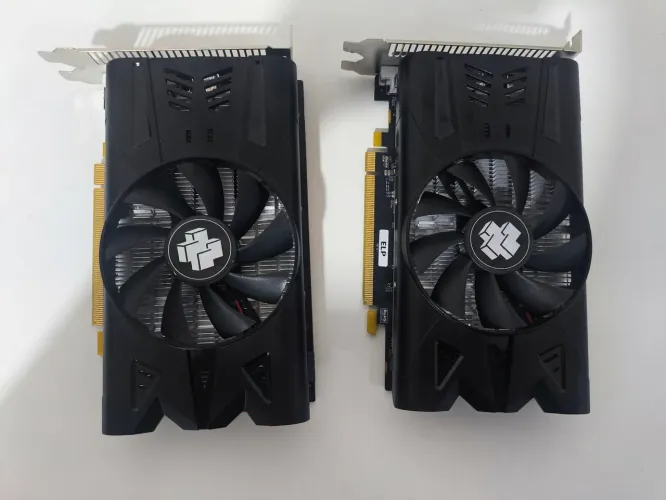 2 placa de vídeo RX470 4GB com artefato
