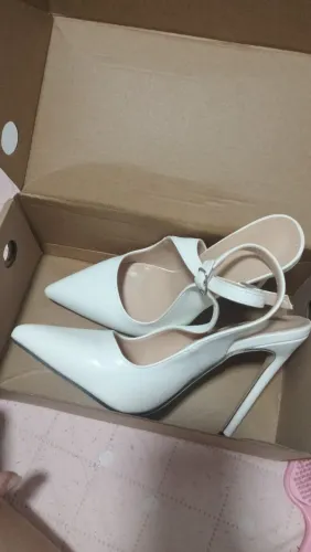 Salto elegante fino