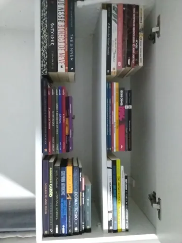 Livros por R$25,00. Em condição excelente. 