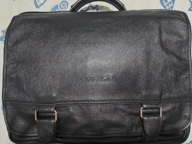 Bolsa pasta  Em couro legítimo da Bagaggio