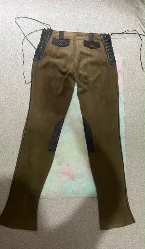 Calça de couro Dolce & Gabana TAM 38/40 desapego