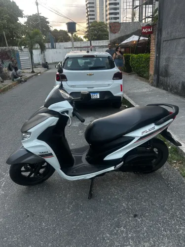 Scooter Fluo 125