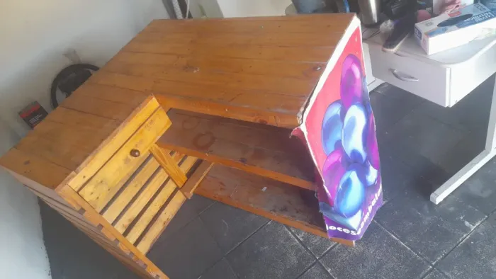 Balcão tipo Rústico, ótimo Estado