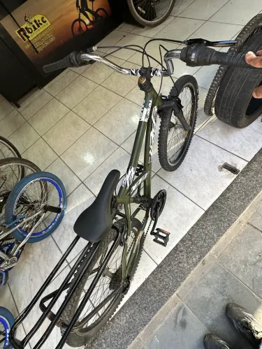 Bicicleta aro 24