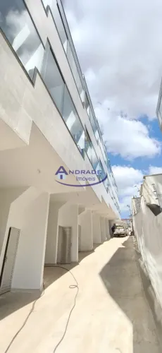 Casa Geminada com 2 quartos para alugar em Belo Horizonte
