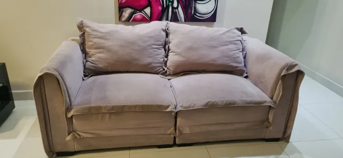 Sofá 2 lugares