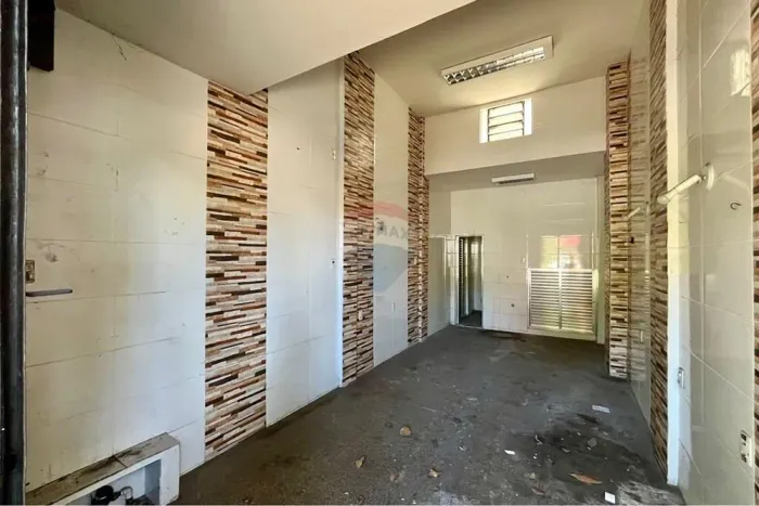 Loja Comercial para alugar, 24m², por R$1.300,00, Tauá, Ilha do Governador, Rio de Janeiro