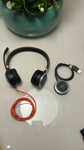 Headset Jabra Evolve 40 Stereo USB/P2 + Controle Teams - Excelente Estado