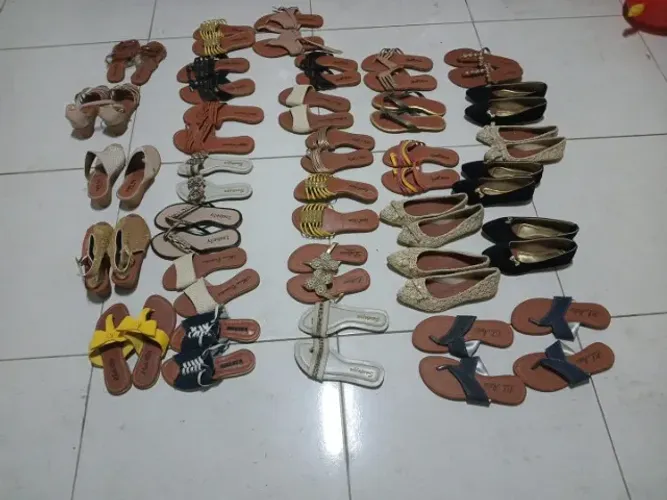 Sandálias no atacado no precinho