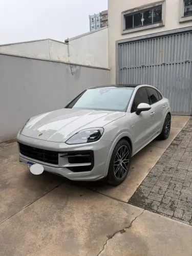 Porsche Cayenne Coupe E-hybrid 3.0 V6 462cv 2025