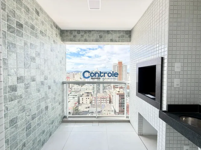 Apartamento com 02 dormitórios no Kobrasol, em São José/SC!