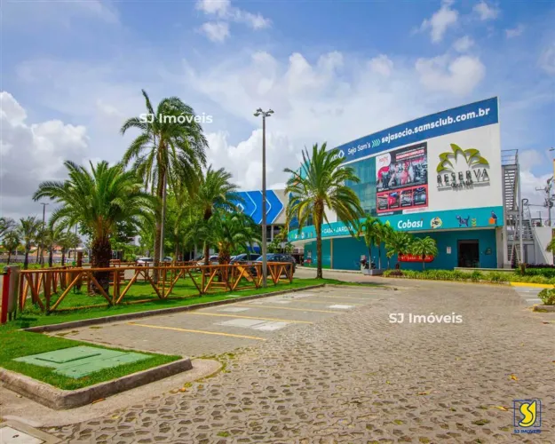 Loja comercial na Av. Washington Soares