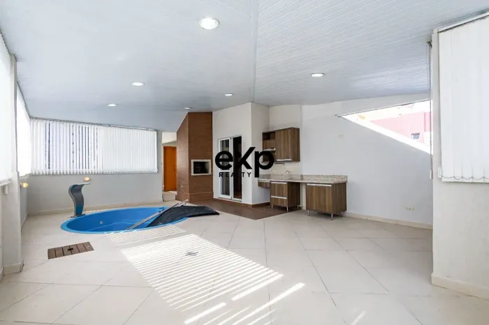 Apartamento Duplex com Piscina no Bigorrilho| 3 quartos | 1 suíte| 2 vagas | Ed. Atlanta R