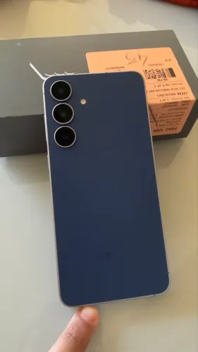 Samsung Galaxy S26 FE 