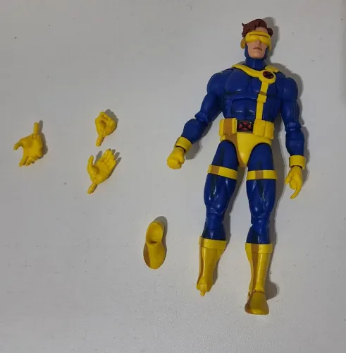 Marvel Legends Cyclops VHS *Pé quebrado