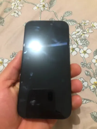 iPhone 15 128GB