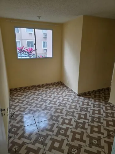 Apartamento em Jardim Alvorada - Nova Iguaçu, RJ por 210.000