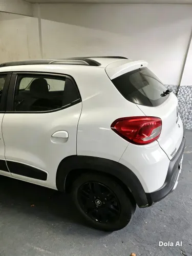 Renault Kwid Outsider 1.0 Flex 12V 5P Mec. 2020