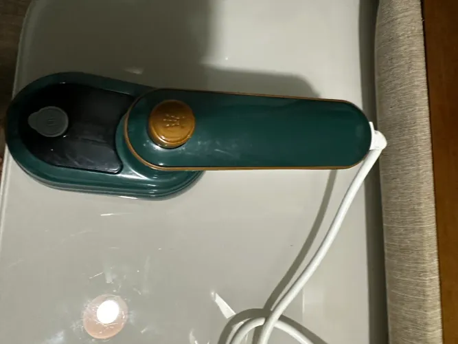 Mini ferro portátil 