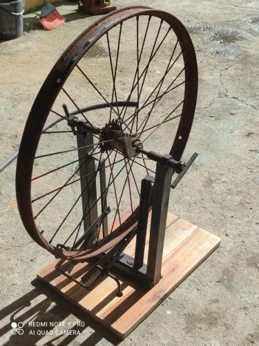 Desempenador de roupa das de bicicleta/motos: