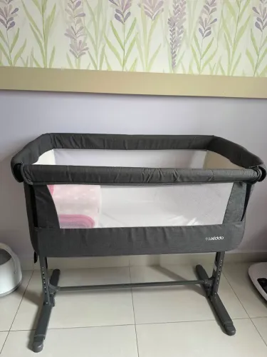 Berço portátil kiddo acompanha mosquiteiro ( colchão de brinde)