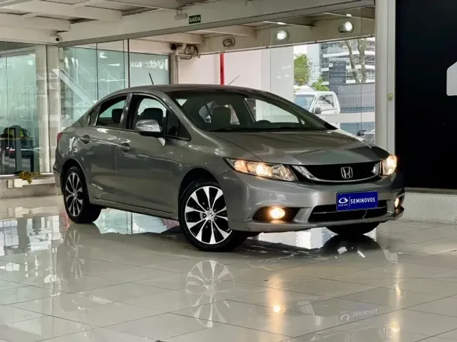 Honda Civic Sedan LXR 2.0 Flexone 16V Aut. 4P 2015