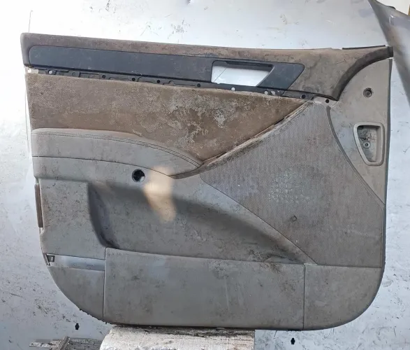 Forro De Porta Dianteira ESQUERDA Hyundai Vera Cruz 2010 M (Usado) <br><br>VALOR R$ 430,0