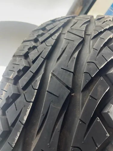 Pneus WANLI 235/60R16