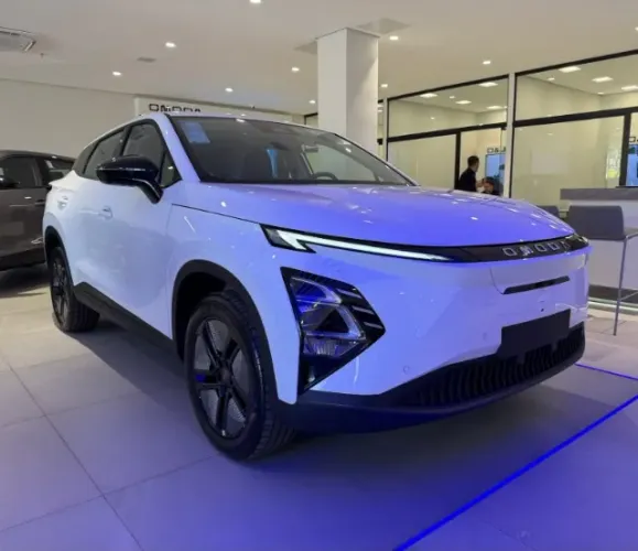 Omoda E5 Elétrico (61,1 KW) 2026