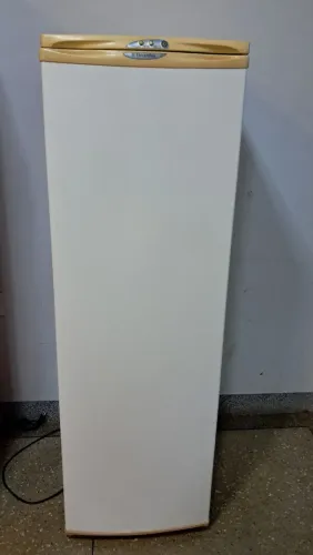 Vende-se um frizzer