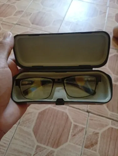 Vendo óculos baratinho 