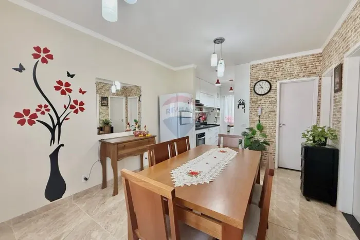 Casa à venda no Villagio Girassol , totalmente reformada - Piracicaba- SP - R$ 200.00,00
