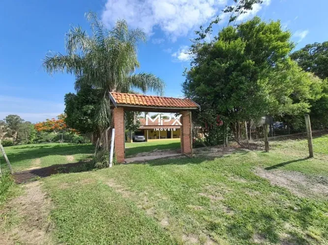 Chácara à venda em Saltinho, Manduca Coelho, com 2 quartos, com 80828 m²
