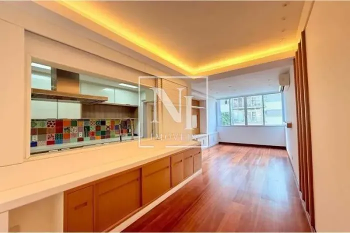 Apartamento : Padrão / Residencial / Copacabana