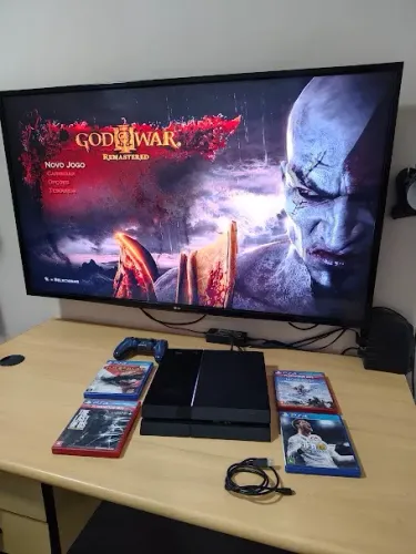 PS4 COM 4 JOGOS TUDO FUNCIONANDO