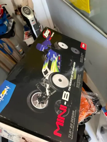 Automodelo Losi Mini-B