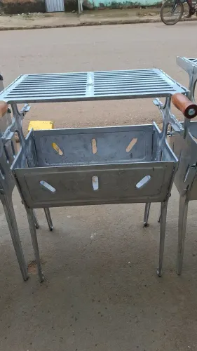 Churrasqueira desmontável para o final de semana