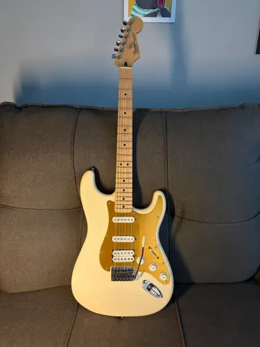 Fender Stratocaster 2007 - Raríssima - Aceito troca