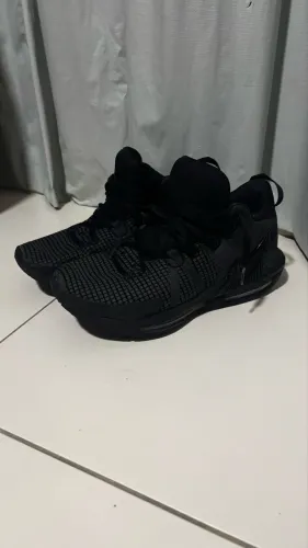 nike lebron witness 7 black