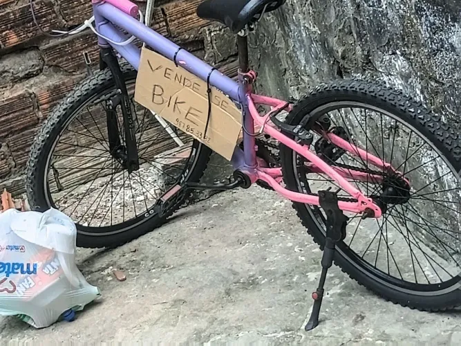 Venda de uma bike (bicicletas fem)