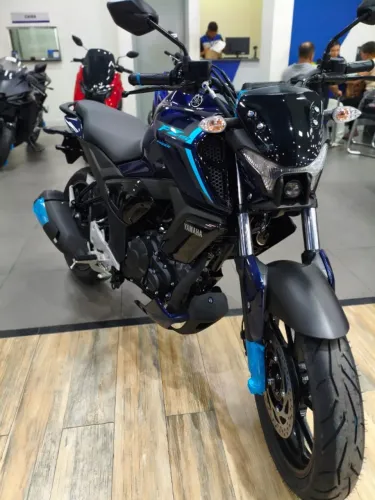 NOVA FZ15 CONNECTED - 2026 - 0KM