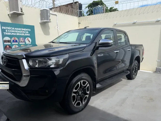 Toyota Hilux CD SRV 4X4 2.8 TDI Diesel Aut. 2022