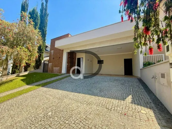 Casa com 3 quartos para alugar, 203 m² por R$ 10.081/mês - Loteamento Recanto dos Paturis 